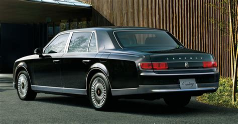 New Toyota Century Hybrid .